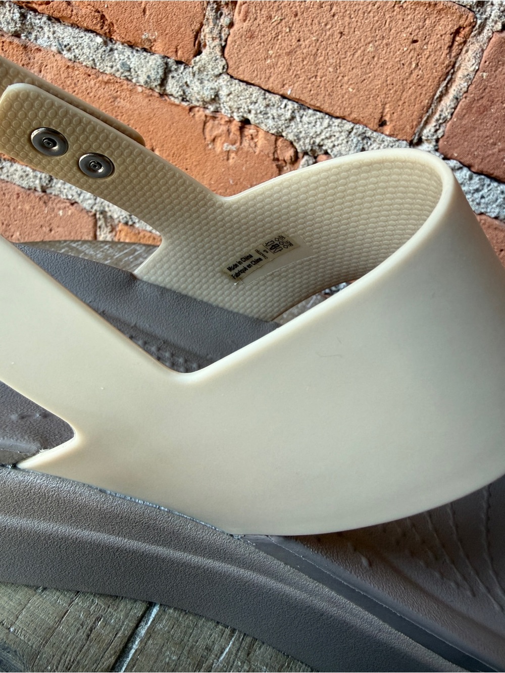 Women's Tan Cream Beige Platform Crocs Strap Sandals - Picture 7 of 7